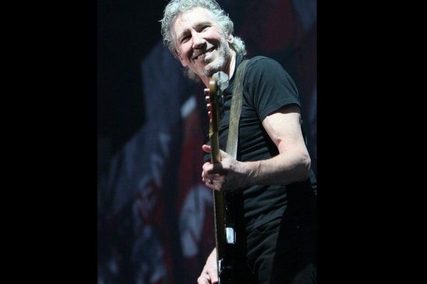 Frankfurt zrušil koncert Rogera Watersa