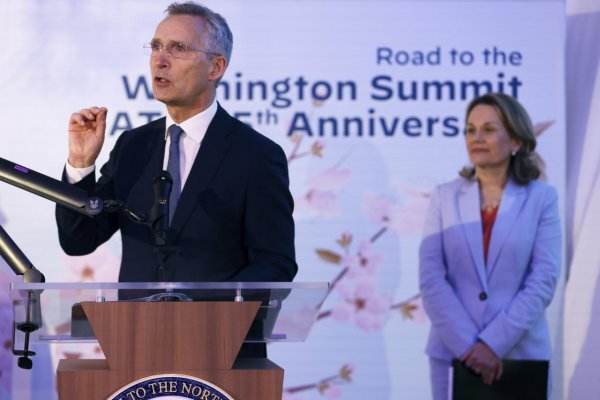 Stoltenberg: Spojené štáty potrebujú Európu pre svoju bezpečnosť