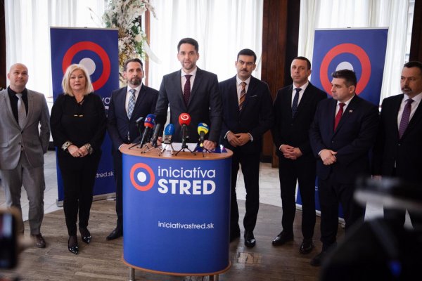 Iniciatíva Stred navrhuje ústavný zákon na vytvorenie druhej komory parlamentu