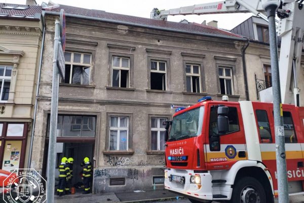 Opozícia vyčíta koalícii, že neumožnila rokovanie výboru k hasičským autám