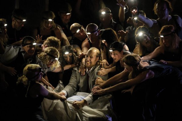 Mozartov Idomeneo štartuje opernú sezónu v Prahe. Spracovanie riskantné, výsledok úspešný