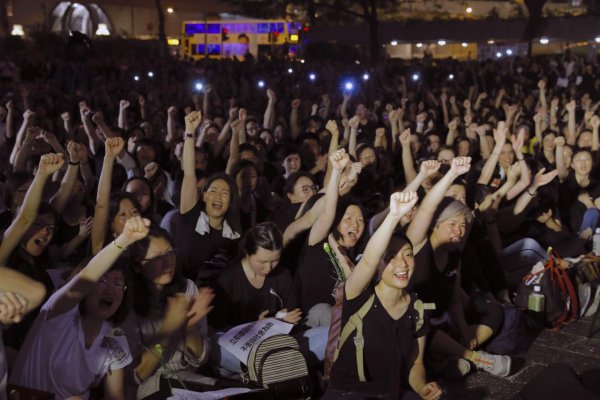 Hongkong odložil schvaľovanie navrhovaného zákona o extradícii 