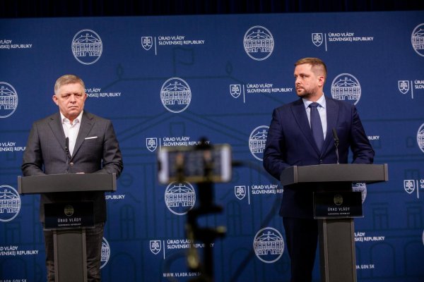 Fico: Tender na záchranky musí byť zrušený