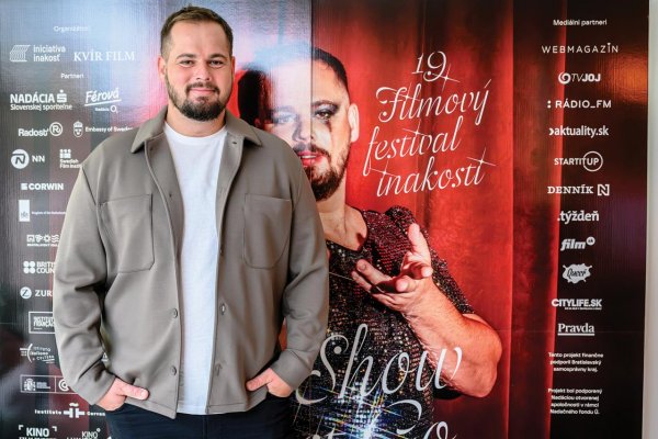 Fero Joke humorom prekonáva ideologické barikády