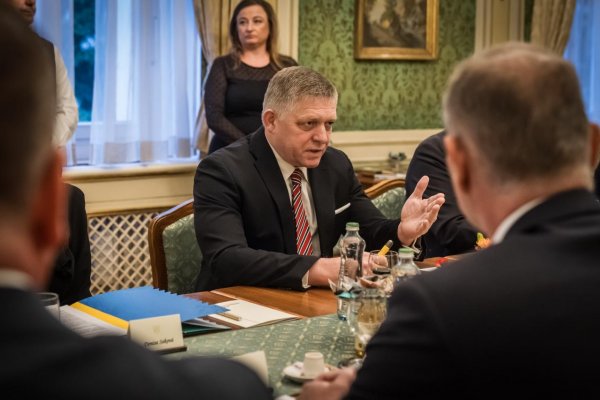 Slovensko neplánuje podporiť globálnu pandemickú dohodu, avizuje Fico