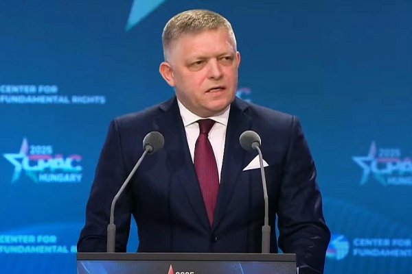 Fico na konferencii CPAC: Zrušenie práva veta môže byť novou železnou oponou