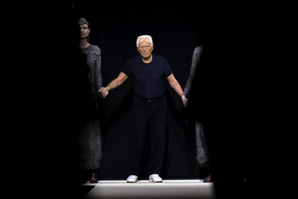 Giorgio Armani zomrel krátko pred oslavou 50. výročia svojej značky. Založil ju z peňazí z predaja auta