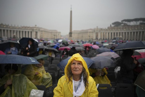 Vatikán: Pápež sa v nedeľu prvýkrát od hospitalizácie objaví na verejnosti