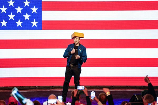 Demokrati v Kongrese žiadajú Trumpa, aby Musk skončil do 30. mája