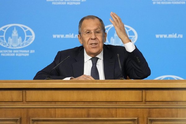 Lavrov: Európa nemôže rokovať o mieri na Ukrajine, pretože chce pokračovanie vojny