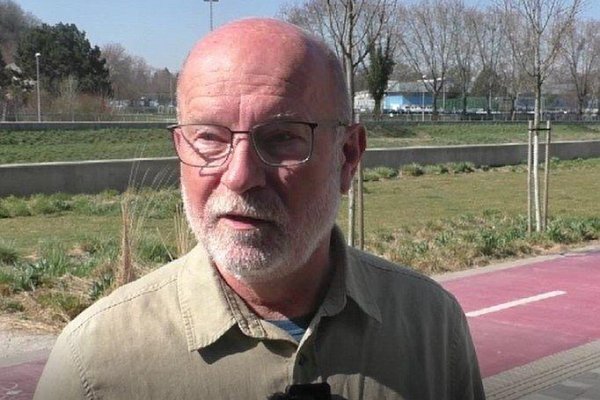 Upútavka na rozhovor s Rastislavom Káčerom