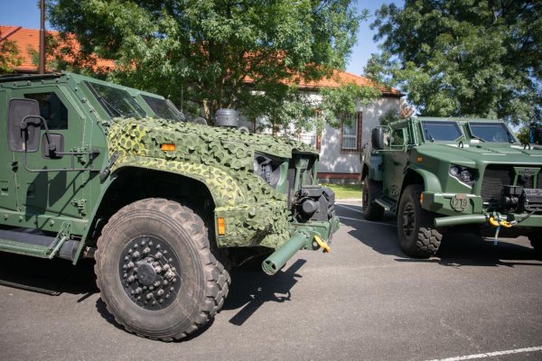 Slovensko prijalo ponuku USA na vozidlá 4x4, zaplatí ich z amerického fondu