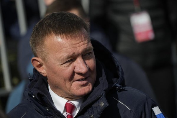 Putin odvolal šéfa rezortu dopravy Starovojta