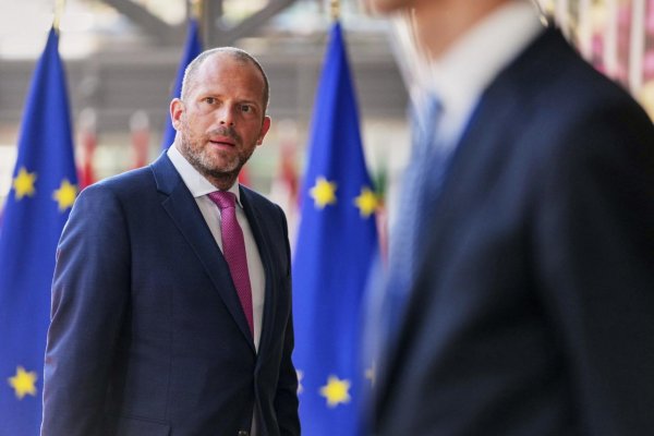 Belgický minister obrany Francken: Ak by Putin zaútočil na Brusel, vymažeme Moskvu z mapy