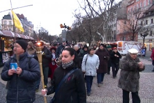 Na "Sviečkovú" prišlo iba asi dvesto ľudí