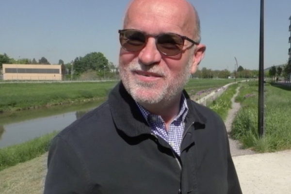 Nenechajte si ujsť už dnes o 18:00: Rasťo Káčer – Fico nás do Moskvy vlečie na špinavej svini