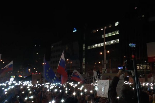 Mikloško aj Bezák podporili zrušenie piatkovej demonštrácie v Bratislave