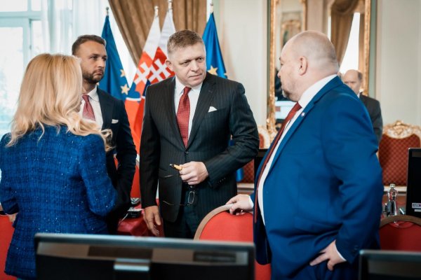 PS: Úvahy o zmene volebného systému ukazujú Ficovu odtrhnutosť od problémov ľudí