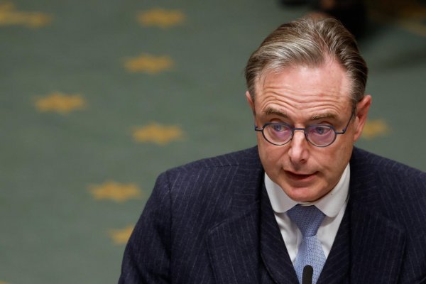 Belgický premiér je zásadne proti odblokovaniu zmrazených ruských aktív