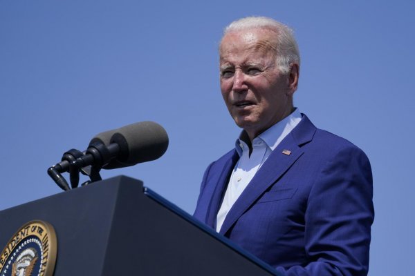 Biden odsúdil Trumpa za nečinnosť pri útoku svojich priaznivcov na Kapitol