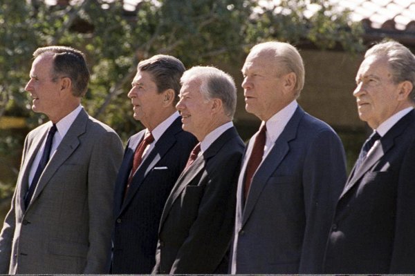 Bill Kristol: Naozaj sme nepoučiteľní?