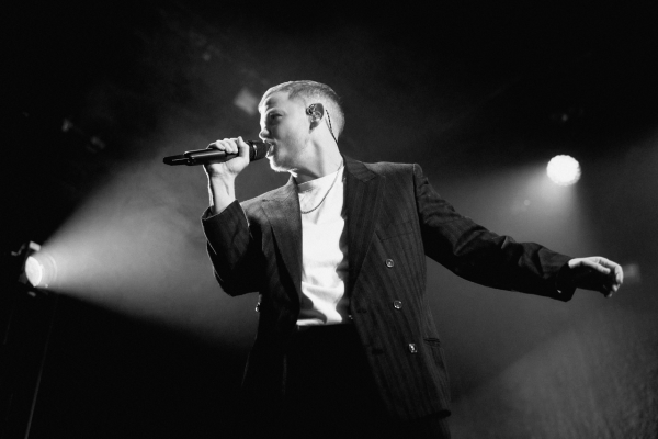 Na Pohode 2026 zaznie Kae Tempest: hlas pravdy, ktorý spája osobné s kolektívnym