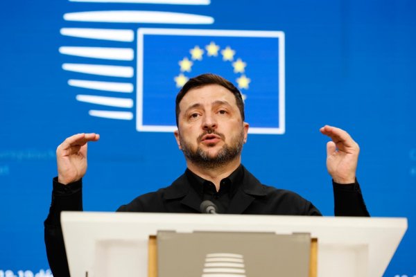 Zelenskyj poďakoval EÚ za pôžičku, podľa neho skutočne posilňuje obranu Kyjeva