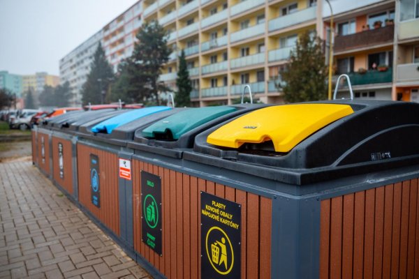 Košice dostali pred Vianocami ekologický darček: Nové polopodzemné kontajnery MOLOK