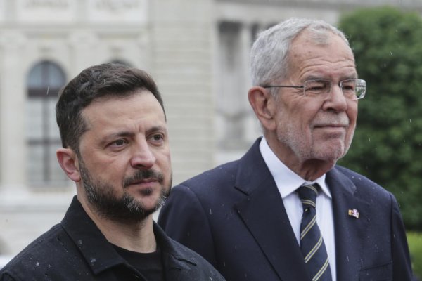 Zelenskyj pricestoval v pondelok do Viedne