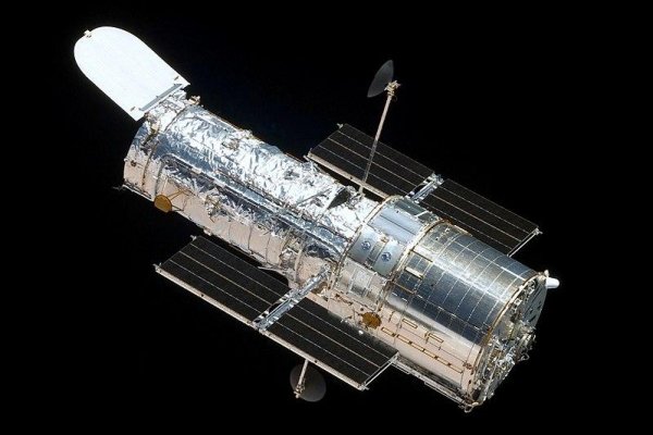 NASA a SpaceX chcú predĺžiť životnosť Hubbleovho teleskopu