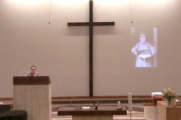 Nedeľná homília z Kaplnky: Emócie — Prekvapenie