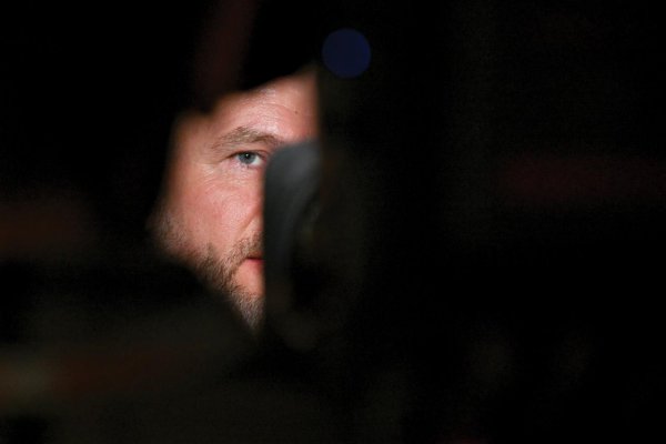 Pellegrini prosil Szijjártá o Rusov