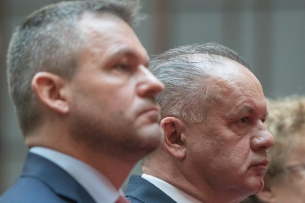 Prezident Andrej Kiska aj premiér Pellegrini vystúpili v RTVS: Kiska zmierlivo, Pellegrini pripomínal rečami Šefčoviča 