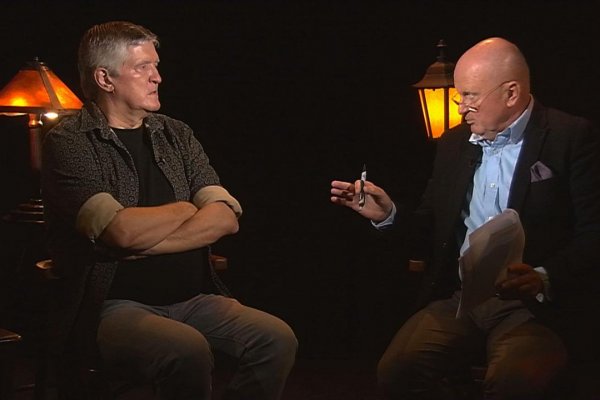 Odomykáme .pod lampou: Sú súkromné zisky z plynu dôvodom konania vlády? Vymení ich aj za slobodu Slovenska?