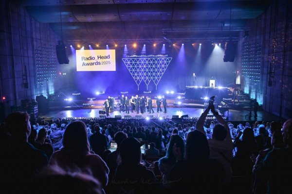 Bývalý riaditeľ Slovenskej televízie Richard Rybníček píše súčasnej riaditeľke STVR  Martine Flašíkovej