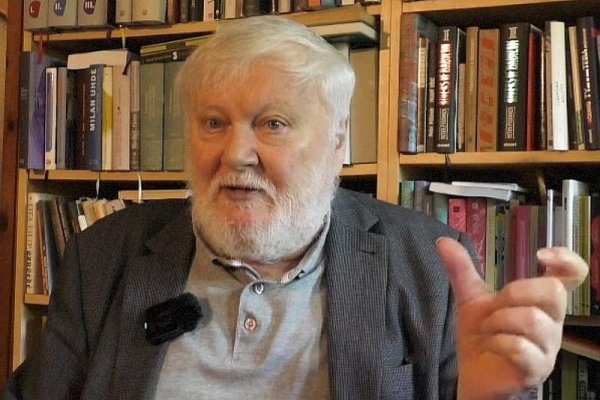 Peter Zajac: V Papinovom hrnci stúpa tlak