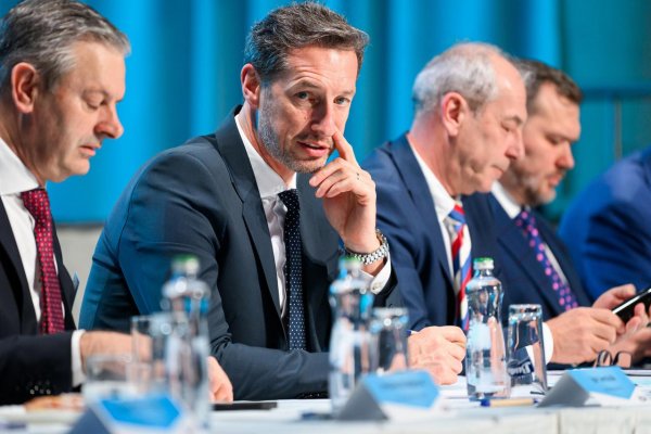 Kráča KDH po Ficovej ceste?