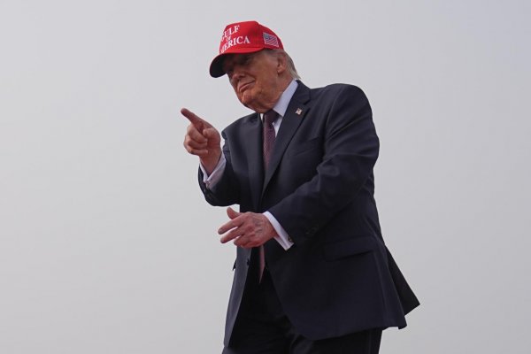 Trump: USA s Kubou rokujú o „priateľskom prevzatí kontroly“ nad Havanou