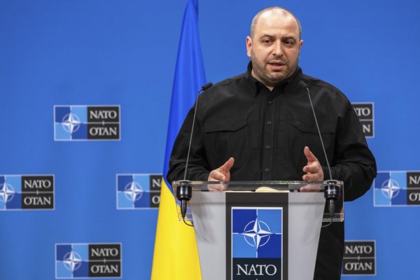 Zelenskyj na rokovania s Ruskom osobne nepôjde, vyšle delegáciu vedenú Umerovom