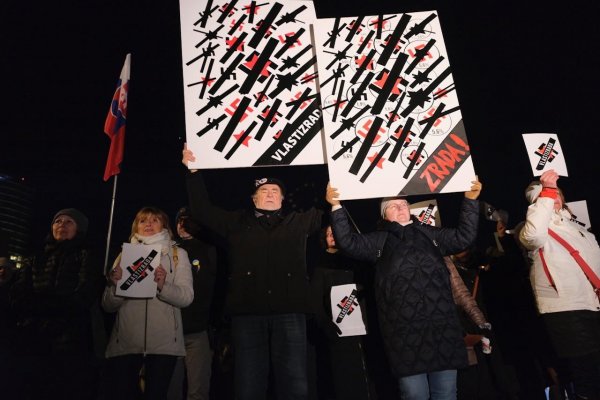 Mier Ukrajine: Na protest proti krokom premiéra prišlo asi 4000 ľudí