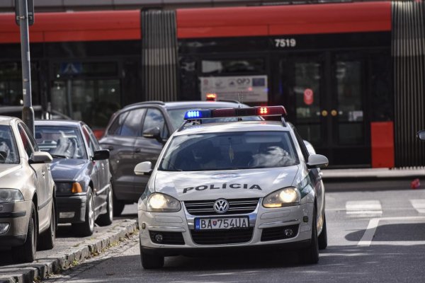 Inšpekcia zadržala vyšetrovateľov kauzy Očistec