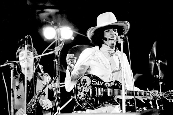 Sly Stone: vizionár, ktorý rozprúdil davy a búral hranice