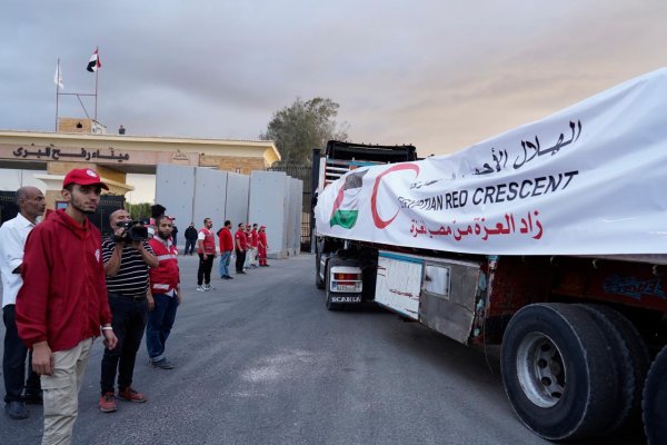 Izrael: Hraničný priechod Rafah bude využívaný iba na pohyb osôb