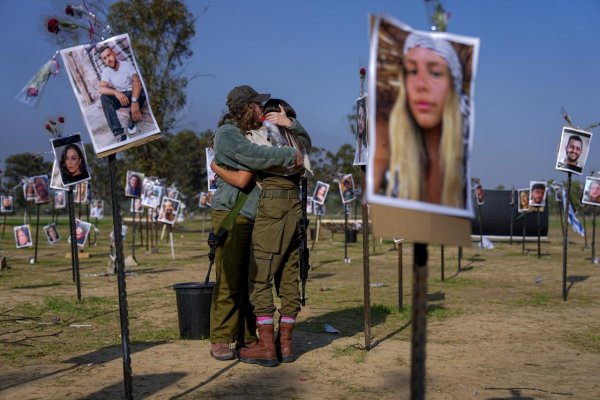 Hamas neprepustí ďalších rukojemníkov, kým v Pásme Gazy nebude obnovené prímerie