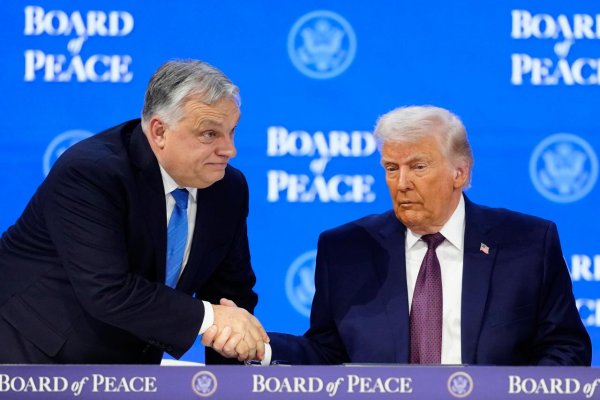 Trump ďalej zasahuje do maďarských volieb. Sľubuje krajine miliardy, ak Orbán vyhrá