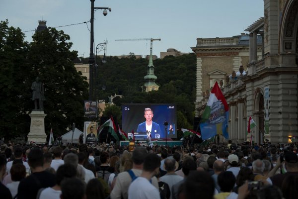 Péter Magyar podá žalobu na Orbána za ohováranie a šírenie poplašnej správy