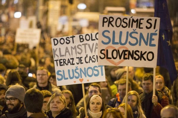 Dosť bolo Fica: Takto to vyzeralo na najväčšom proteste