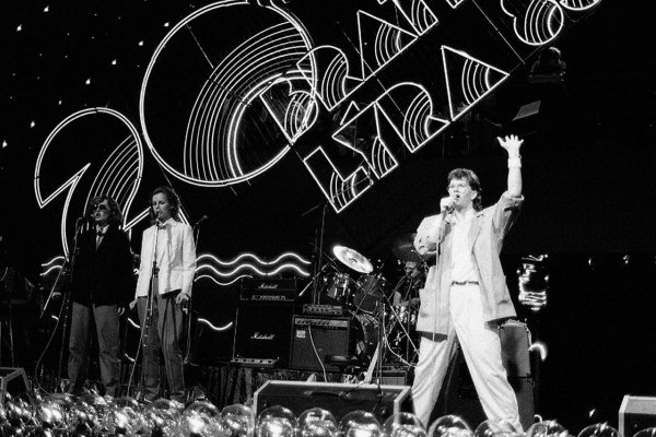 Richard Müller: 40+ rokov na pódiách