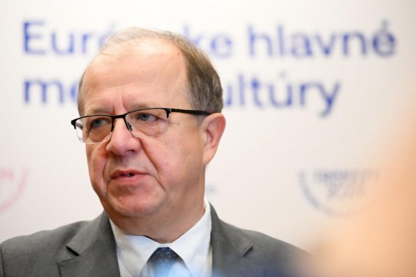 Predĺženie mandátu samospráv o rok je podľa primátora Trenčína Rybníčka nezmysel