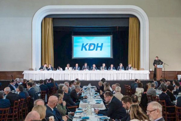 KDH na sneme potvrdilo, že nepôjde do vlády so Smerom, Hlasom ani SNS
